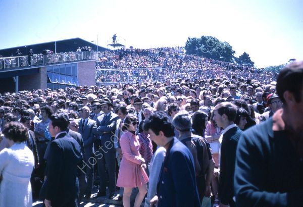 Crowd at 1972 Melbourne Cup, Flemington Racecourse, Melbourne